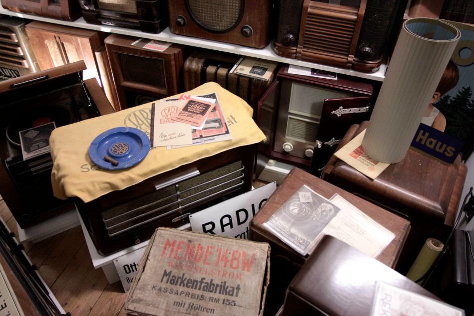 Sammlung alter Radios von Jörg Chowanetz